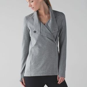 63. Lululemon Coast Wrap II
Heathered Medium Grey